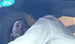 蒋雯丽爆料大学生视频在线观看,大学生视频在线观看事件引发热议